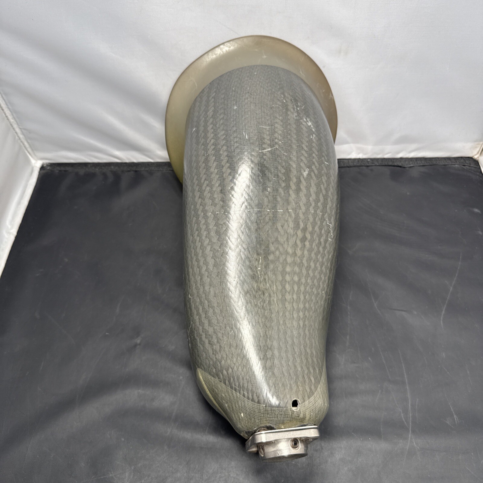 PROSTHETIC GRAY CARBON FIBER LEG SOCKET Above Knee Left Leg W Mounting Plate