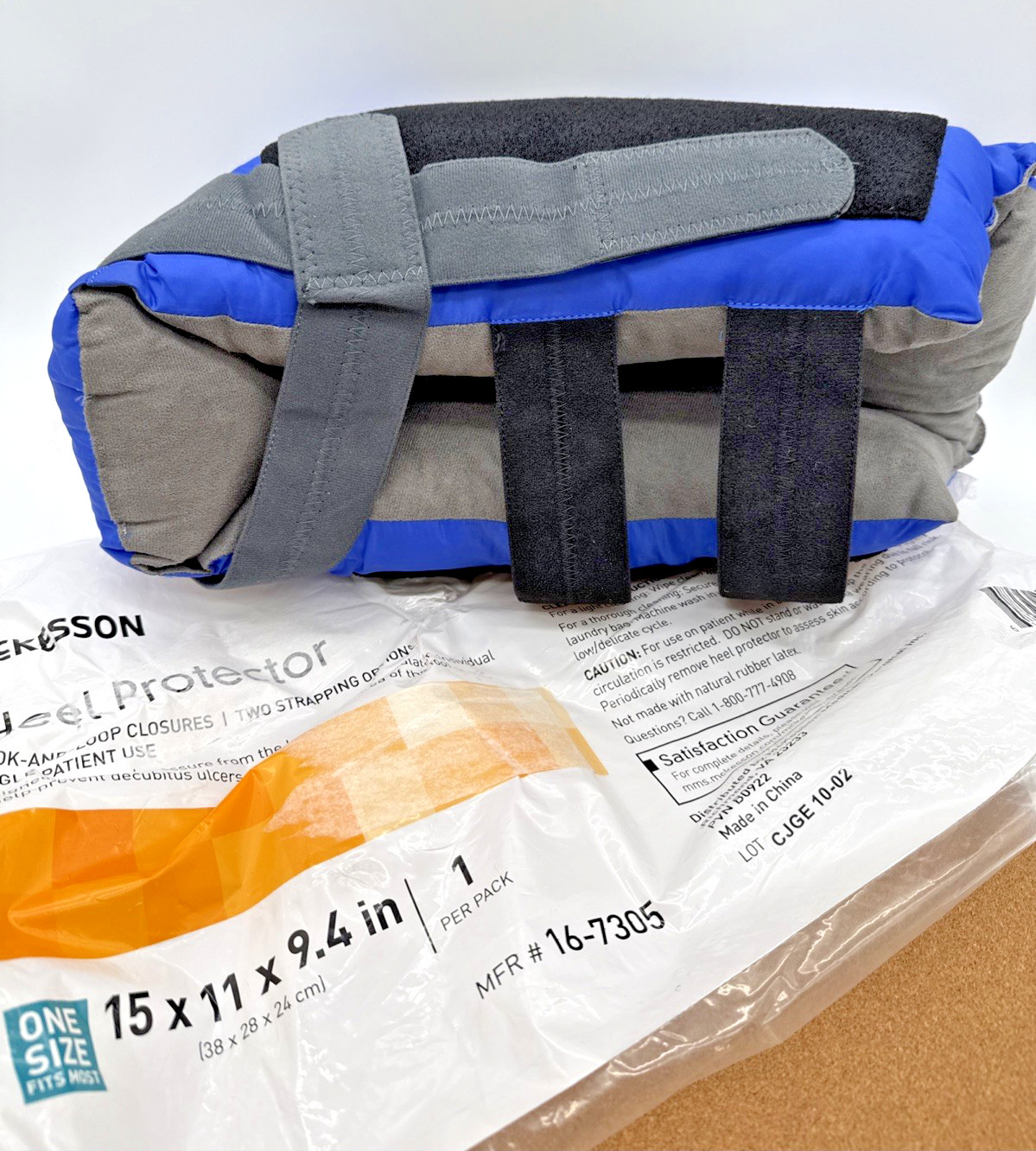 McKesson Heel Protector Pad Soft Boot 15x11x9 OSFM Model 16-7305 Blue