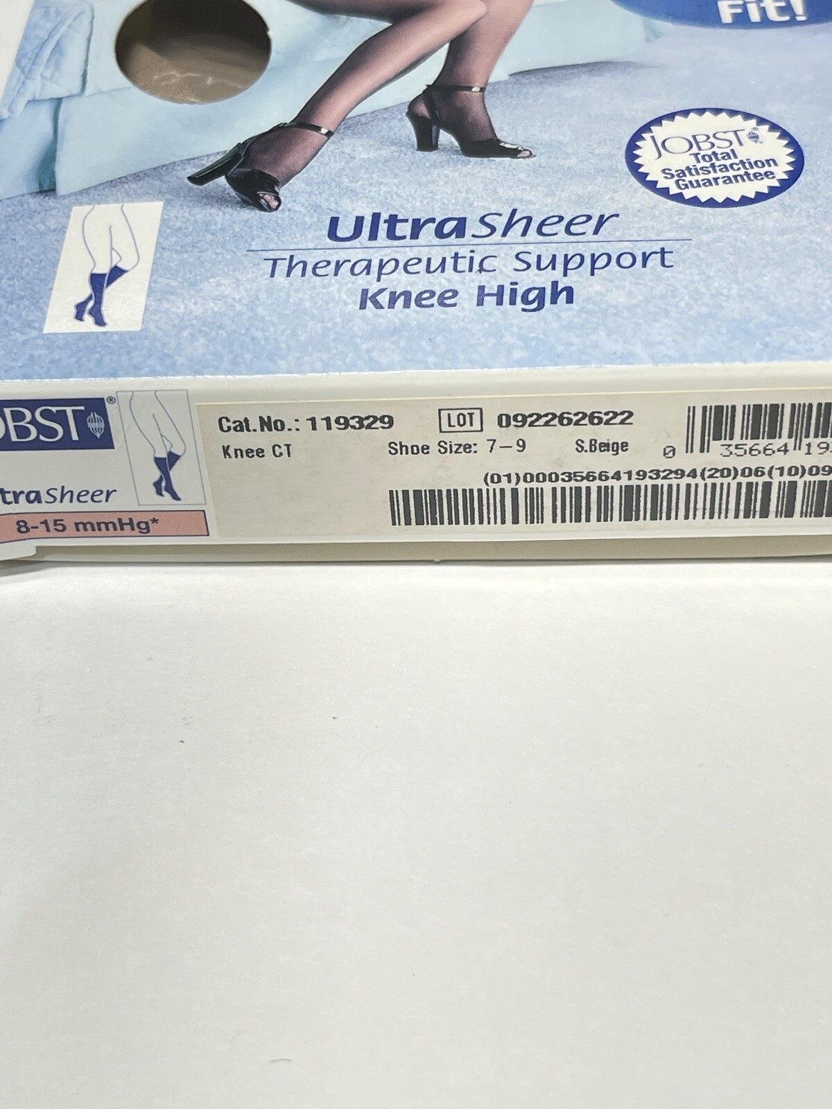 JOBST SupportWear Mild Compression 8-15 mmHg Knee High Silky Beige shoe size 7-9