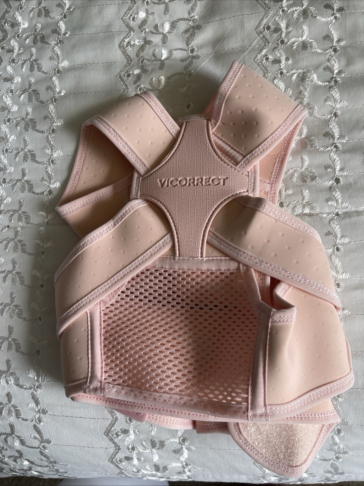 Posture Corrector Vicorrect Upper Back Brace Neck Shoulder Support S/M