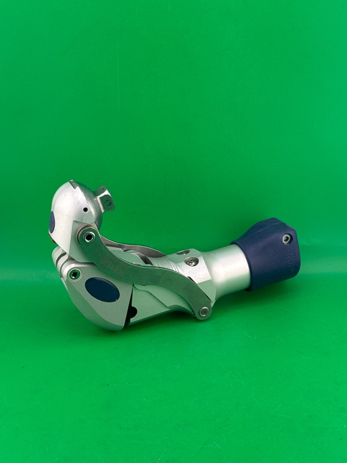 ottobock otto Bock 3r106 prosthetic knee. Excellent condition.