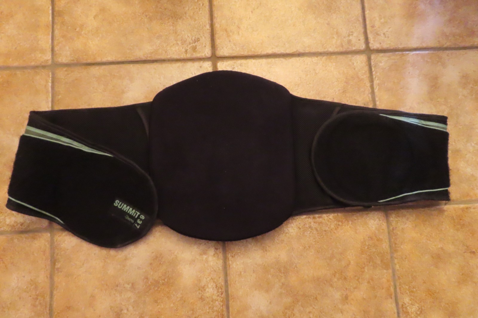 Aspen Summit 637 Spine Pain Back Brace Adjustable fit 56″ long