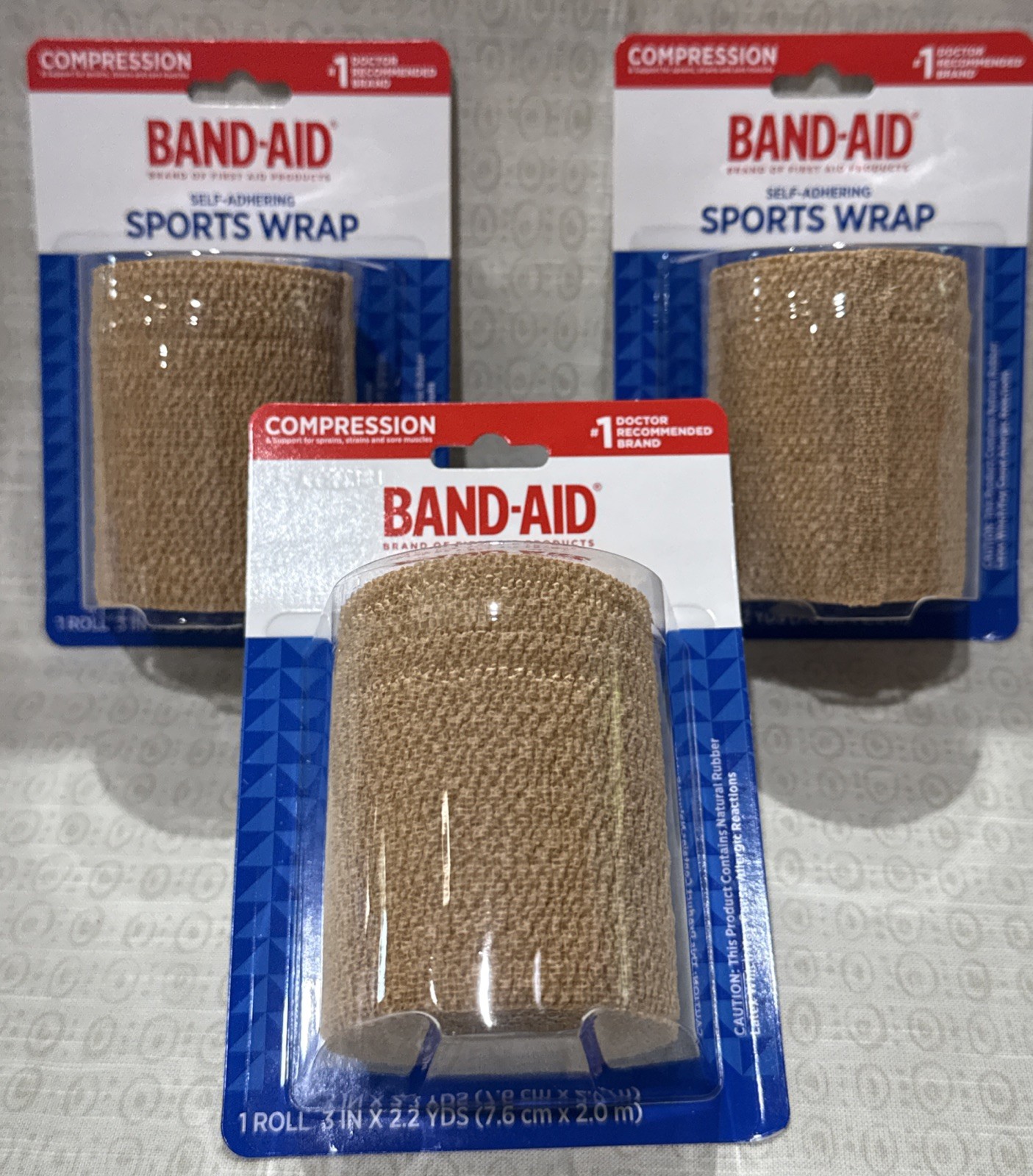3-Band-Aid Compression Self-Adhering Sports Wrap, 1 Roll 3″ × 2.2 Yds Each