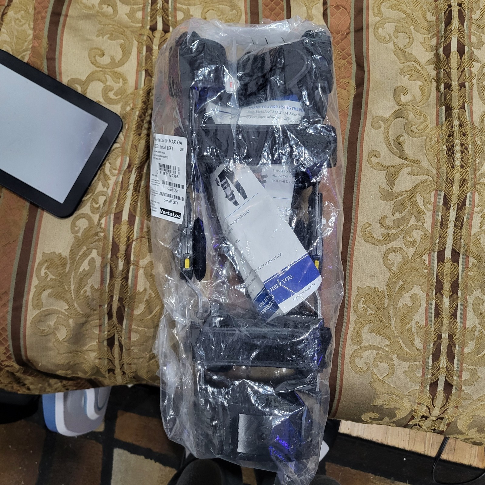 Vertaloc Max OA Knee Brace Support LEFT Size SMALL Black