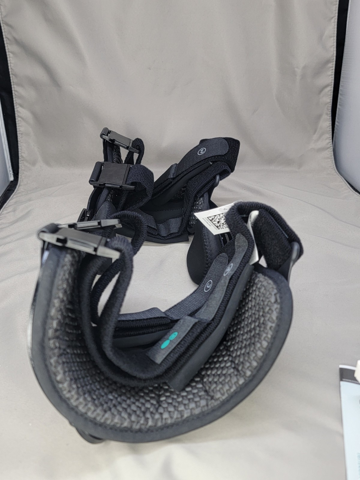 Coretech 845 OA Knee Brace Right for Stabilization Black SUP2079BLKRL New