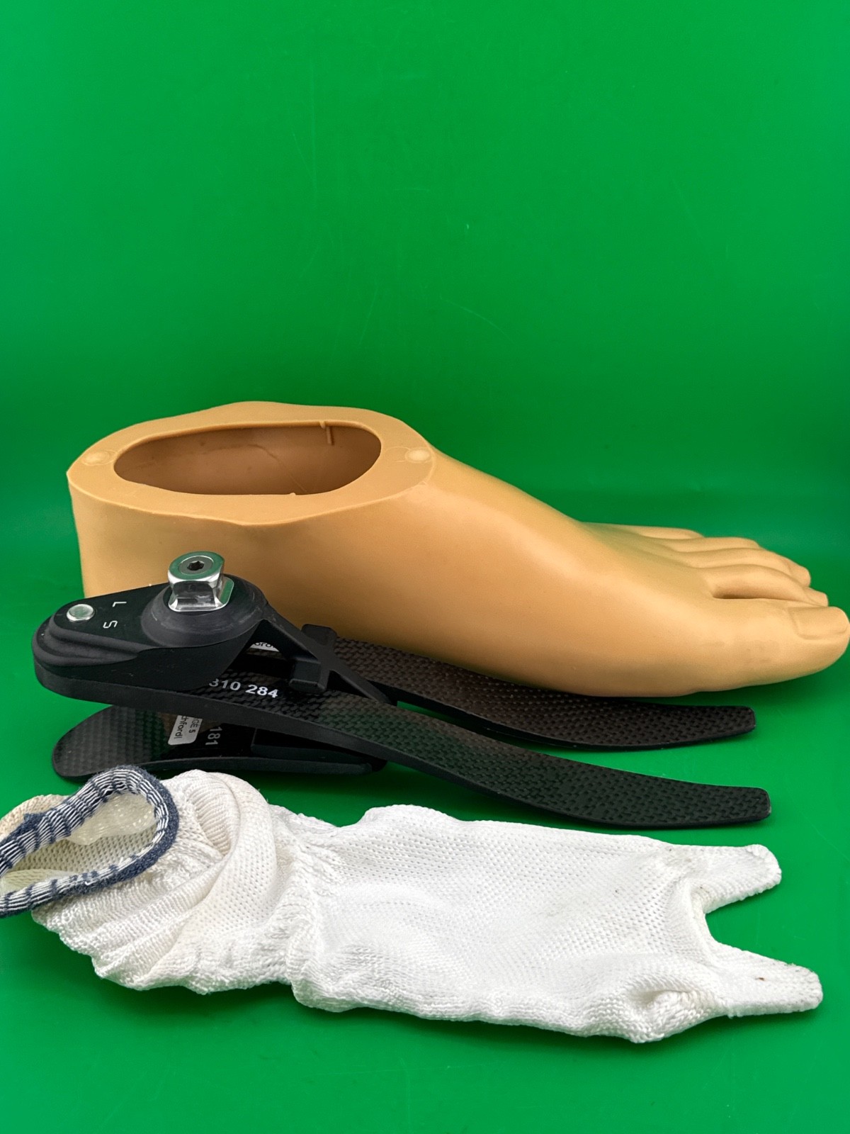 Blatchford esprit prosthetic foot. Left. Size 29. Category 5. Excellent cond.