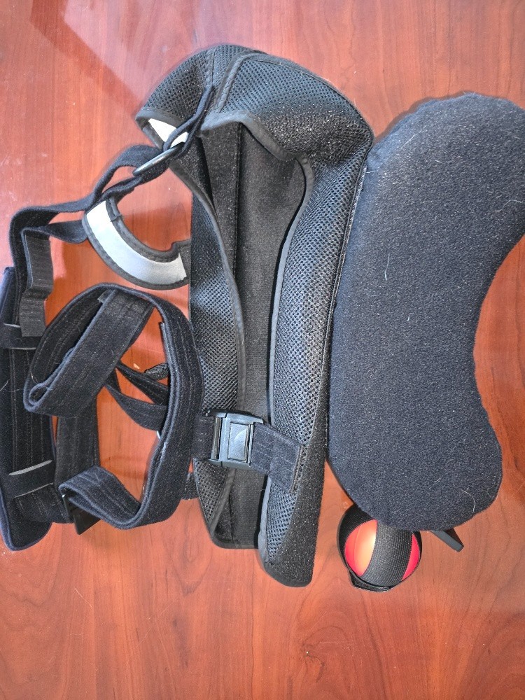 DonJoy UltraSling III – SIZE XL – Universal Shoulder Sling for Rotator Cuff
