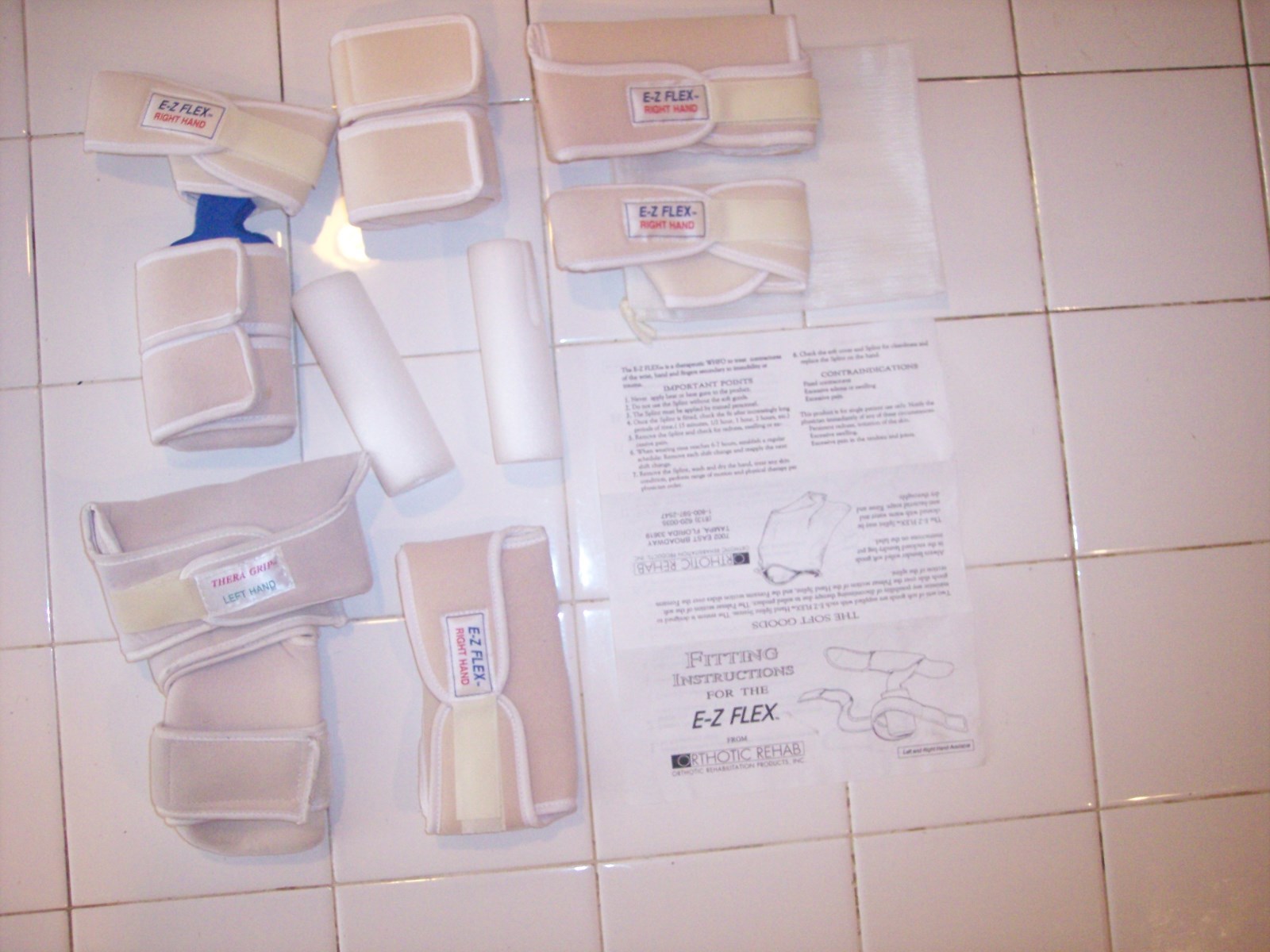 E-Z FLEX RIGHT AND LEFT HAND, WRIST & FINGERS THERA GRIP THERAPEUTIC TREATMENT