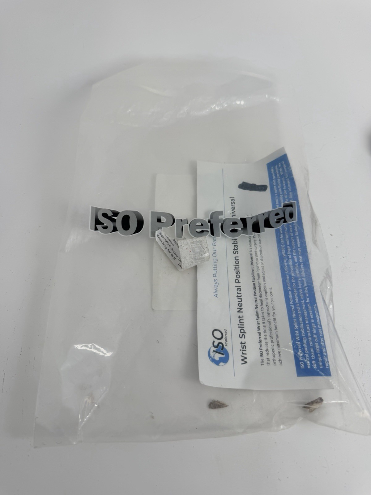 ISO Preferred Wrist Splint Adjustable Stabilizer Universal Black Mesh Fabric