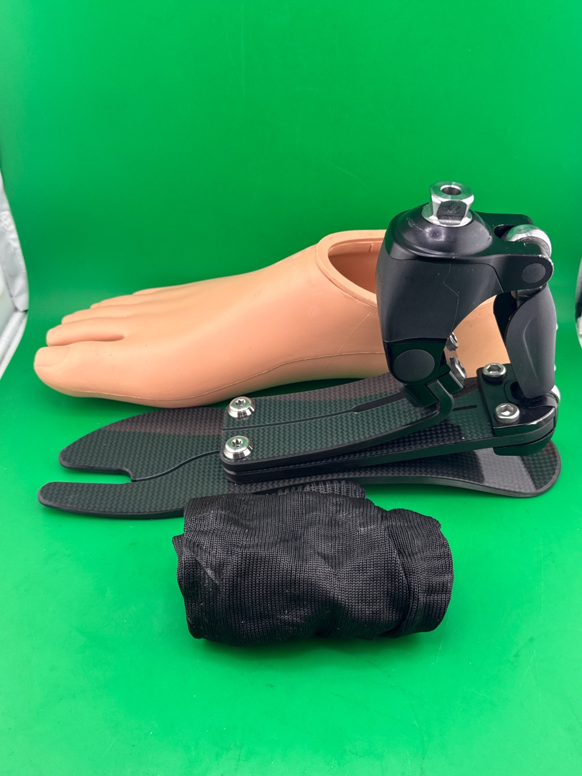 ossur pro-flex proflex pivot prosthetic foot. Category 5. Size 30. Right Foot.