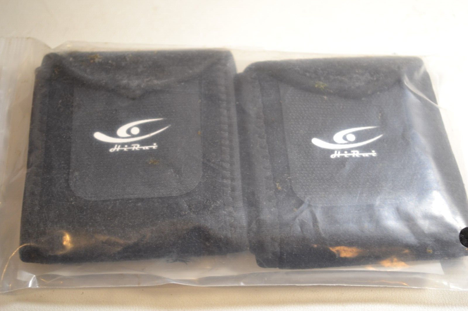 2 Pack – HiRui Wrist Compression Strap/Brace Unisex, Adjustable (Black)