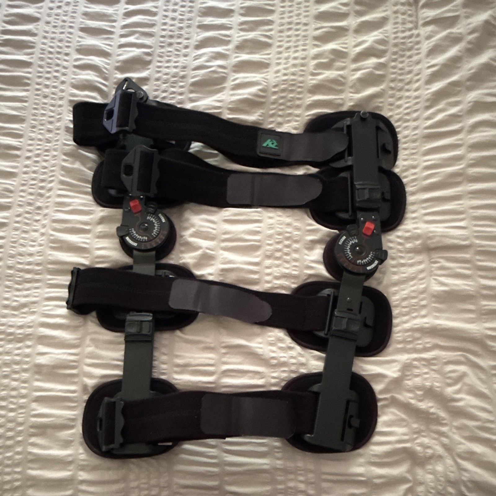 Adjustable Knee & Leg Brace Immobilizer Support, Plastic, One Size, Black