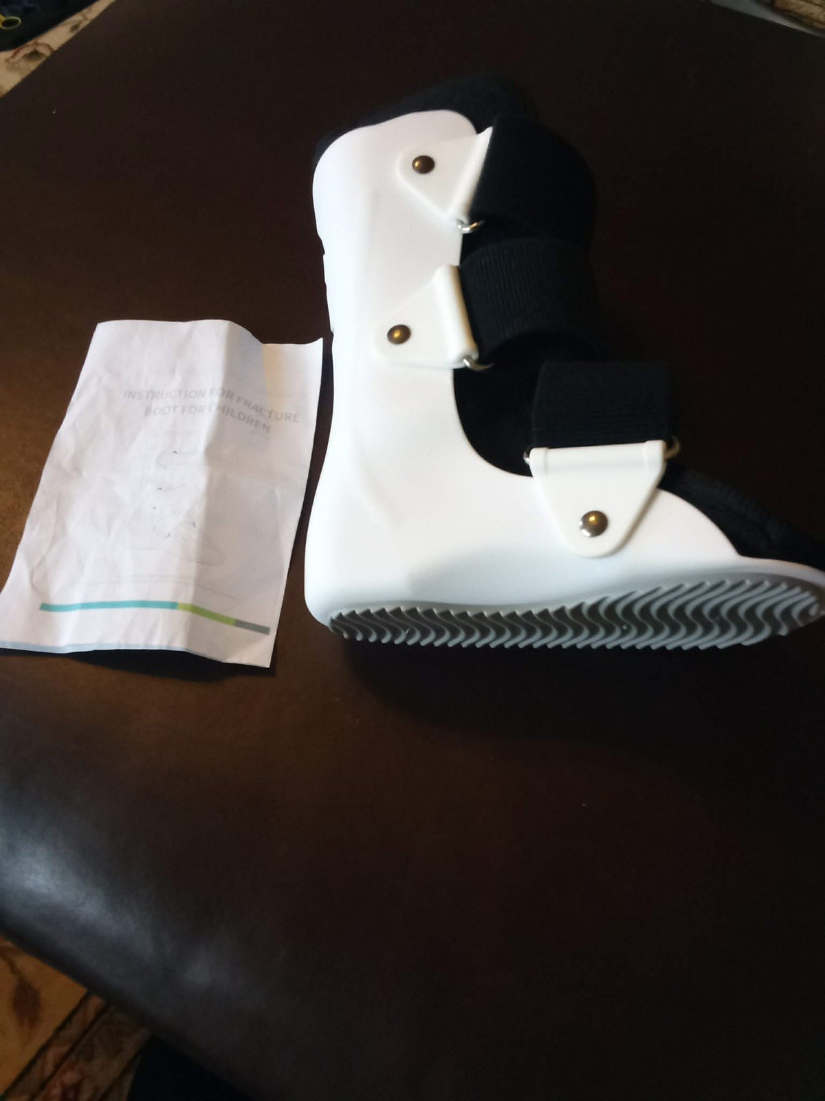 Pediatric Walker Fracture Boot for Kids Broken Toe or Foot, Left or Right Foot