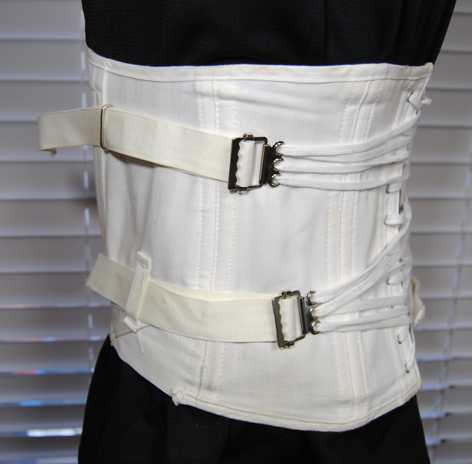 Freeman Men’s Lumbosacral Abdominal Back Support Size 36. Model 96