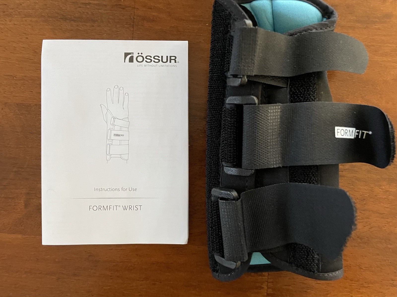 OSSUR Formfit Wrist Brace 8IN SM RT Small Right 317073 NEW