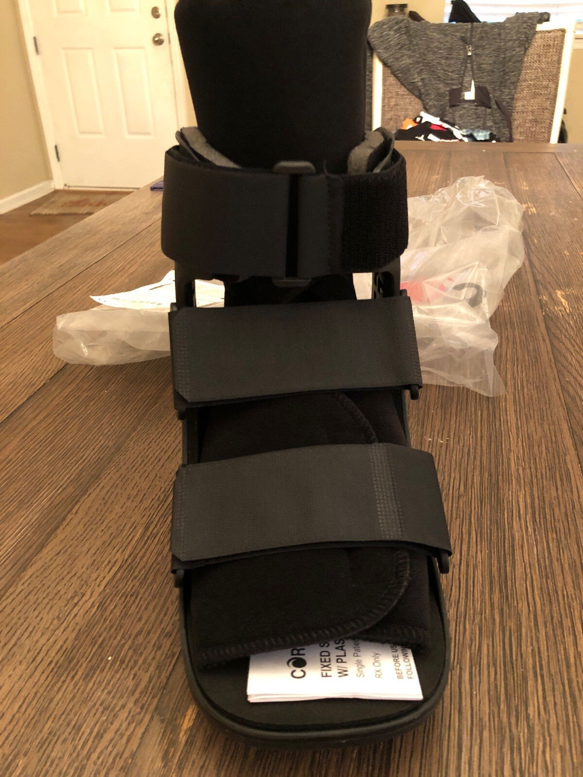 Coreline Fixed Short Cam Walker Boot Size Medium With Plastic Uprights CL0214