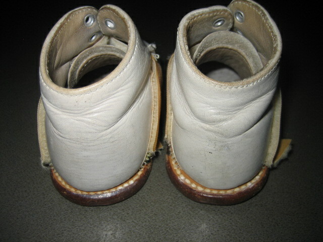 Vtg Orthopedic Baby Splint Corrective White Leather Pre Walker Shoes Open Toe