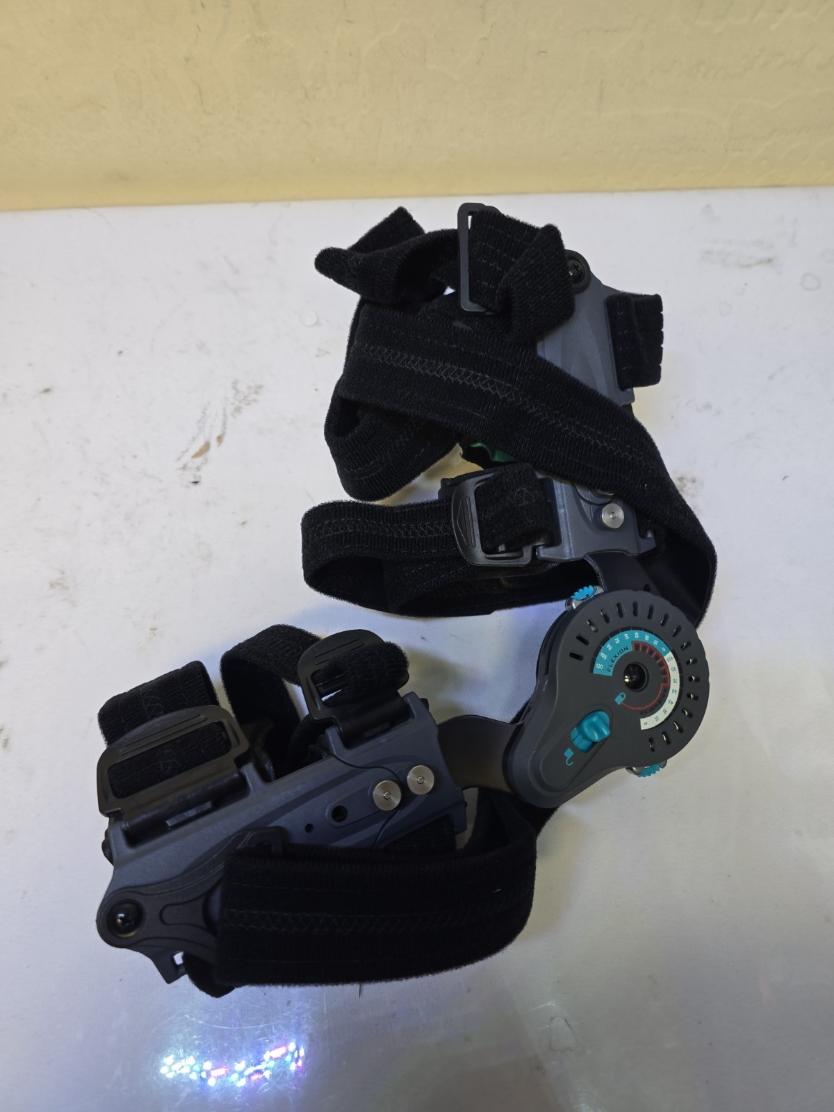 Komzer Hinged ROM Elbow Brace Adjustable Post OP Support with Sling Stabilizer