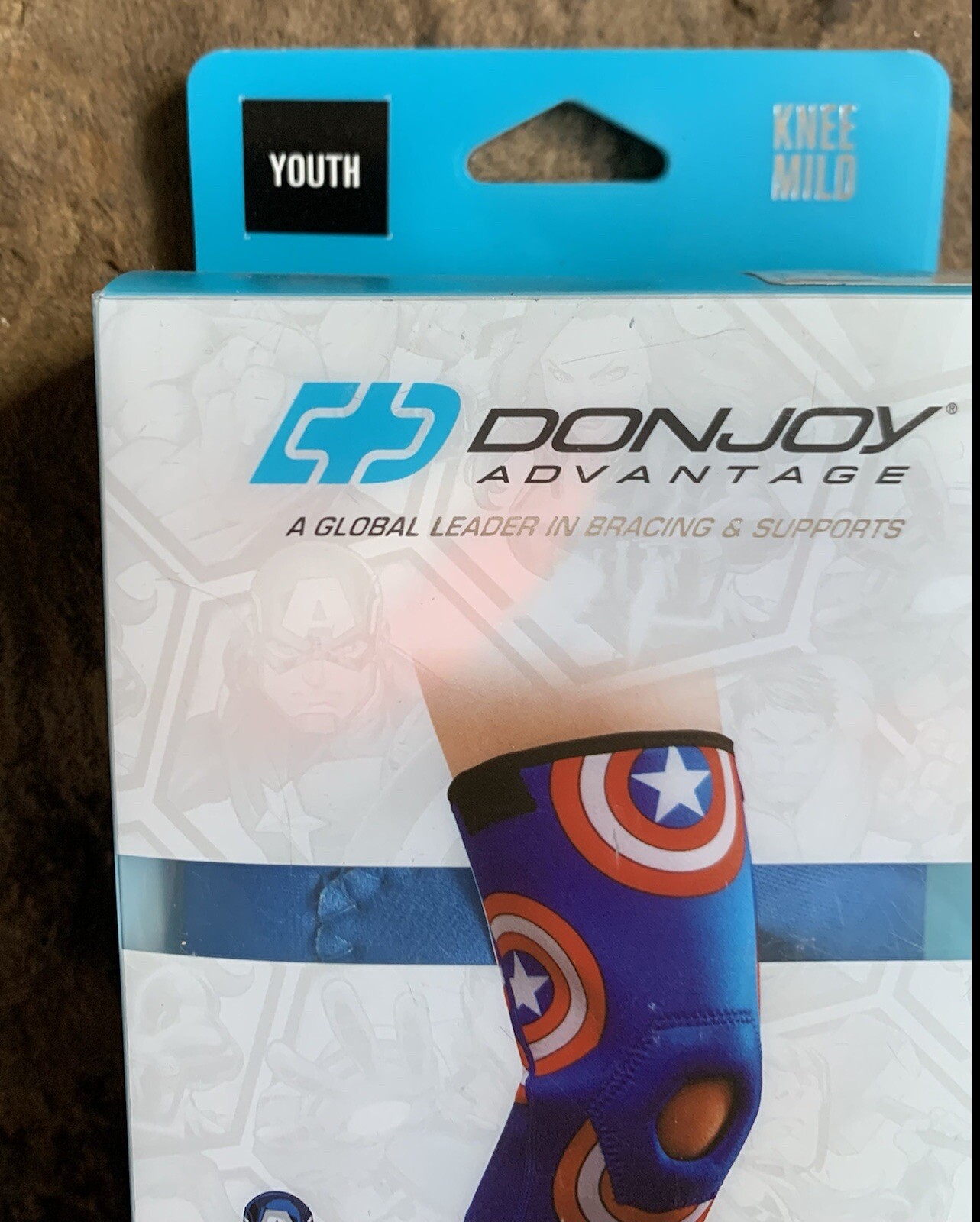 Marvel Captain America Knee Sleeve with Patella Donut. New. Youth
