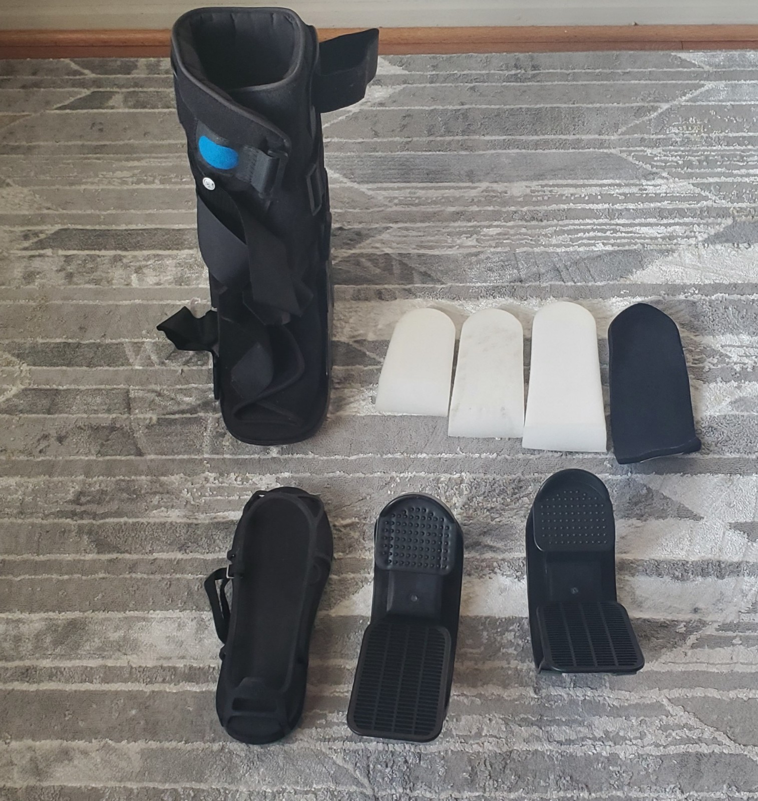 Full Achilles Walking Boot Orthopedic Brace Shoe and other equipment