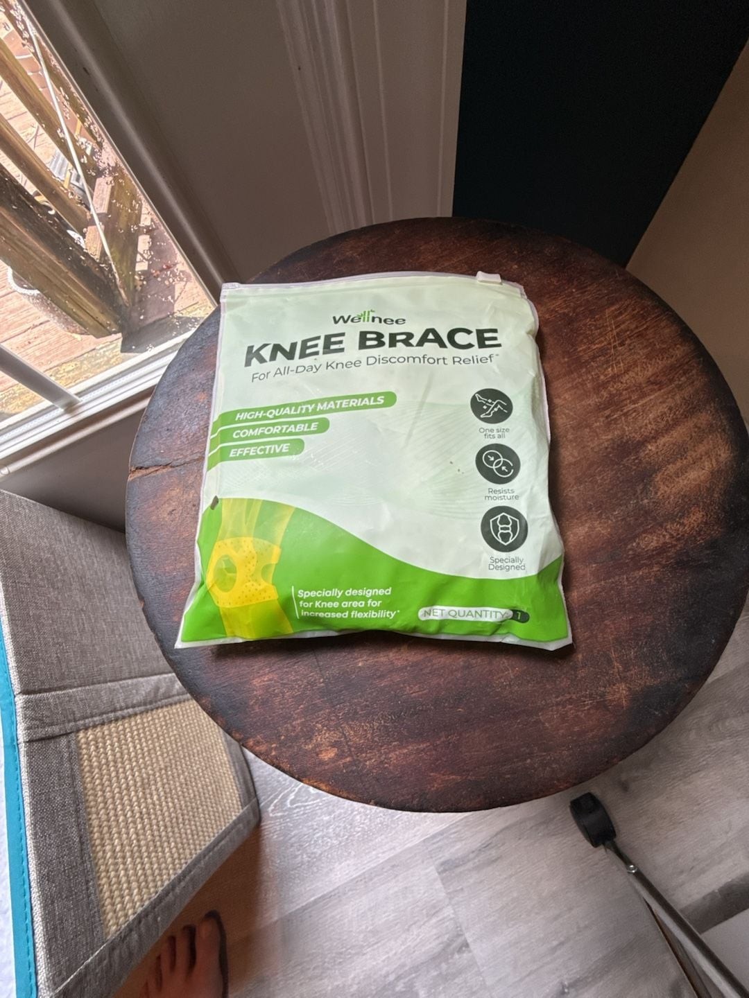 Wellnee Knee Brace, One Size Fits All