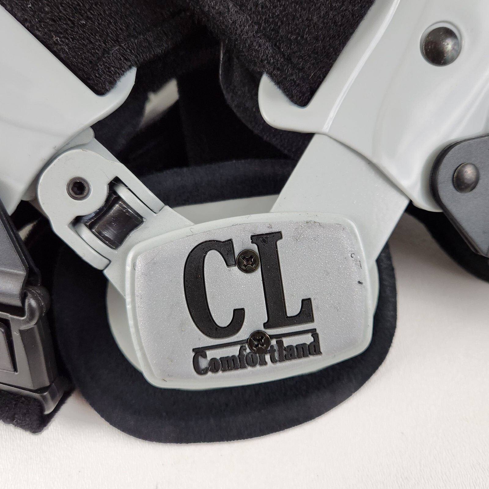 Comfortland OA-200 Left Knee Brace Black Joint Support Hinged Adjustable