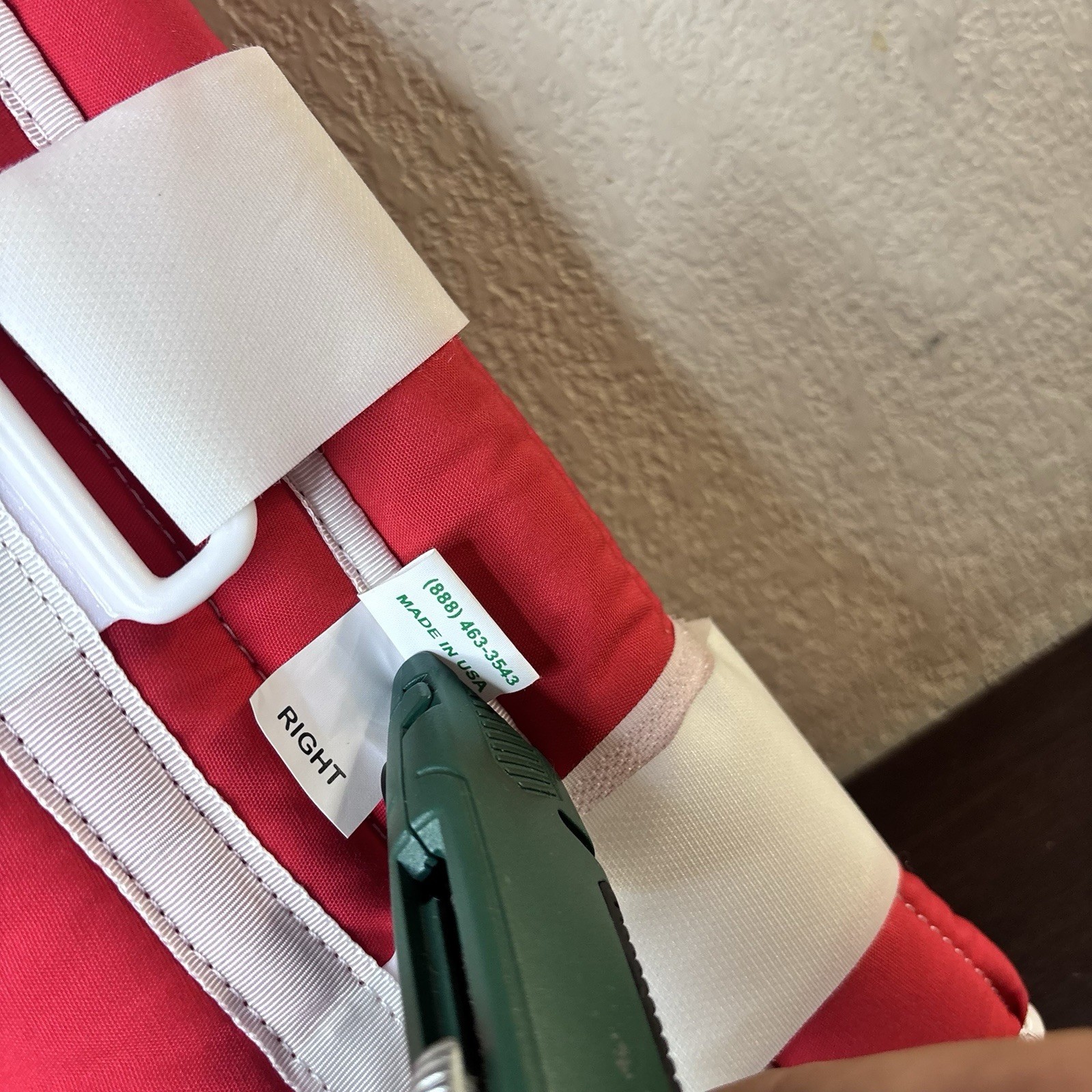 Vintage Medi-Wrap Compression Leg Brace For Right Leg – Red & White 14.5” Long