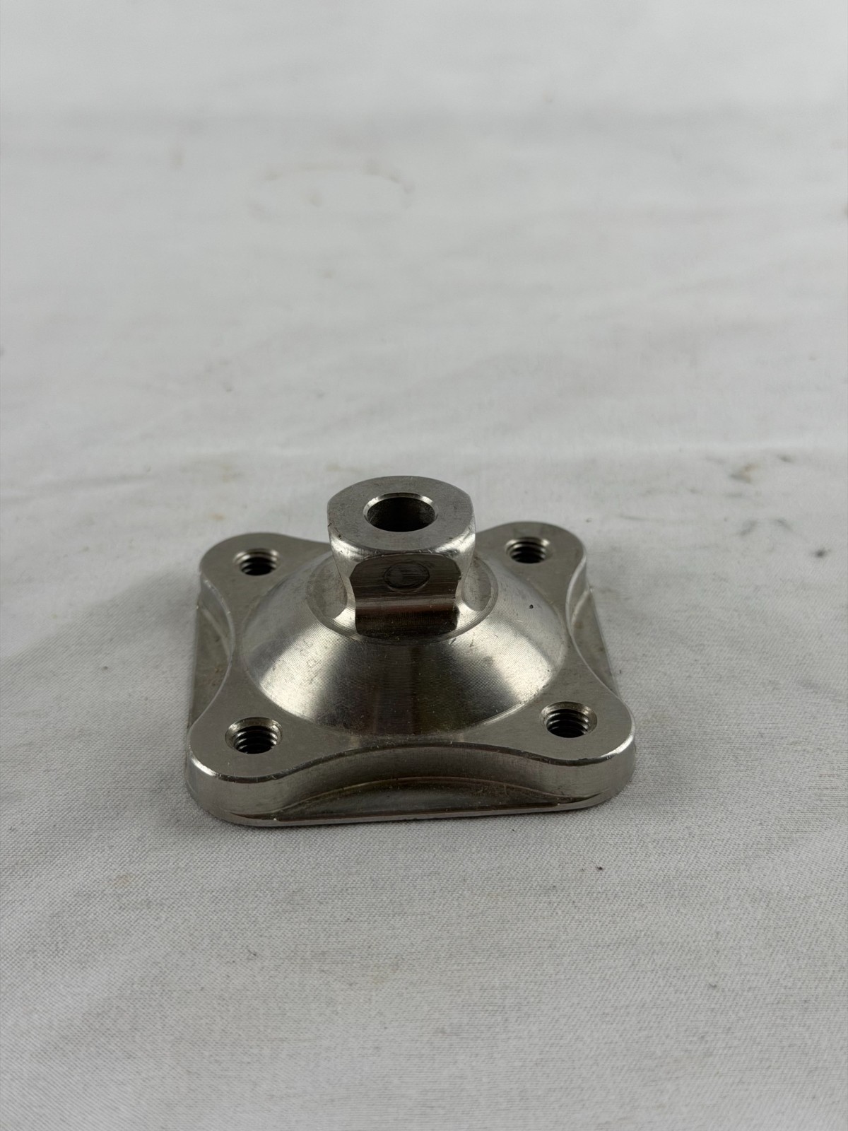 Prosthetic Modular 4-Hole Base Plate Adapter – Orthopedic Alignment