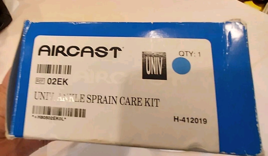 AIRCAST AIR STIRRUP ANKLE BRACE WHITE SMALL SM S LEFT RIGHT ANKLE NEW NIB