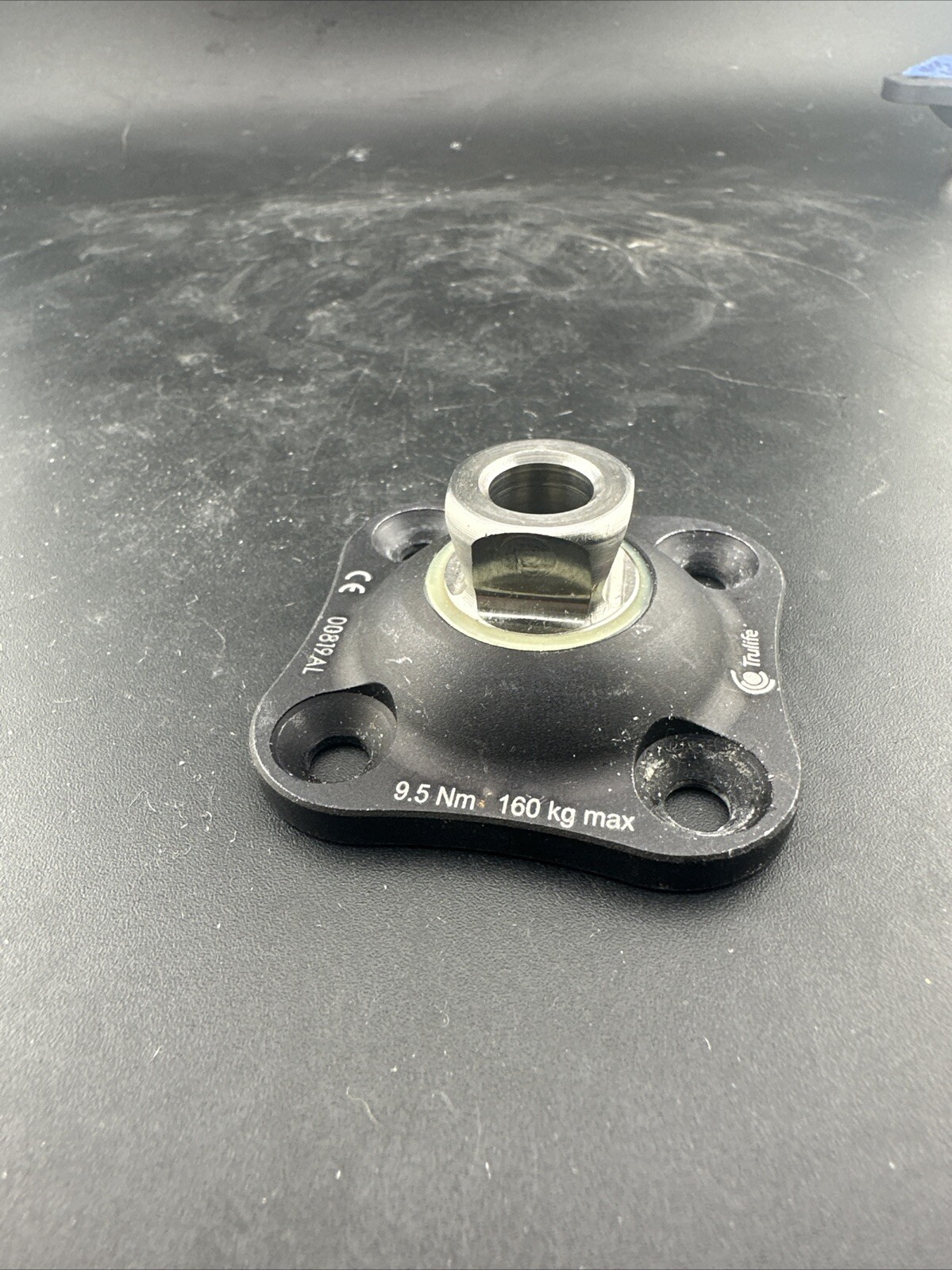 Trulife Prosthetic 4 hole pyramid prosthetic plate adapter component