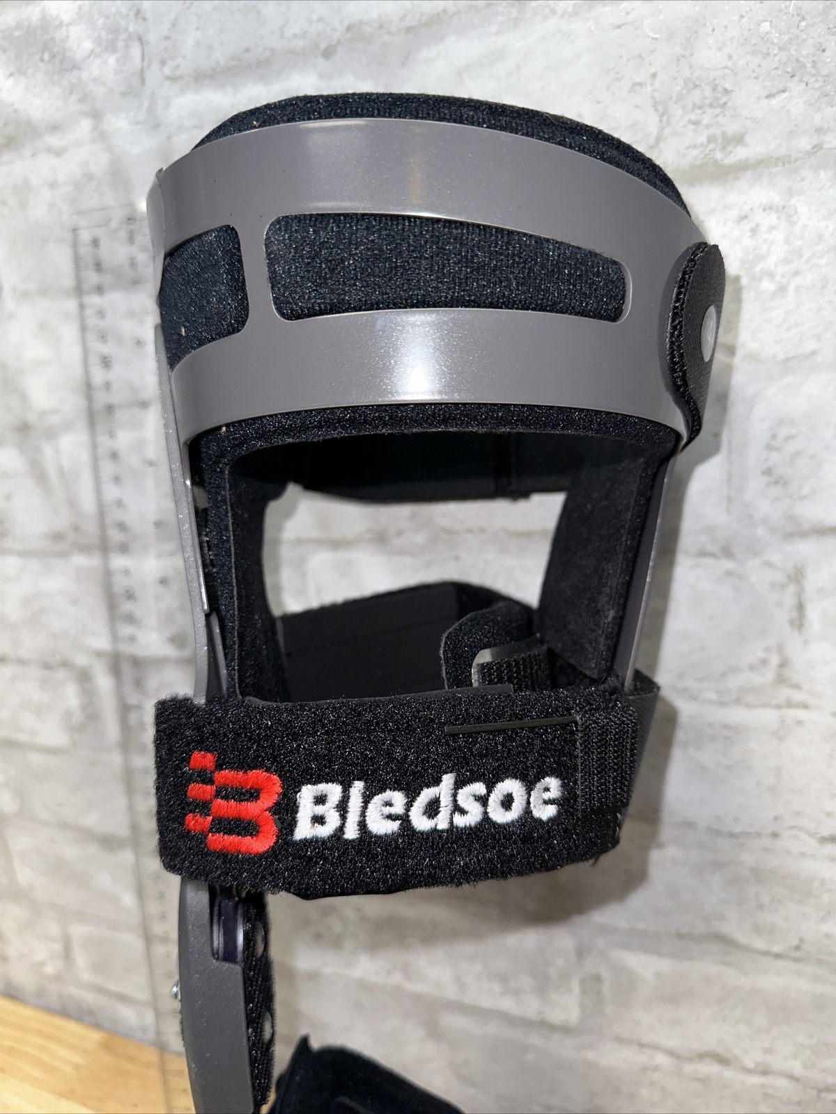 BLEDSOE THRUSTER 3 LATERAL STANDARD SIZE XS RIGHT Msrp 649