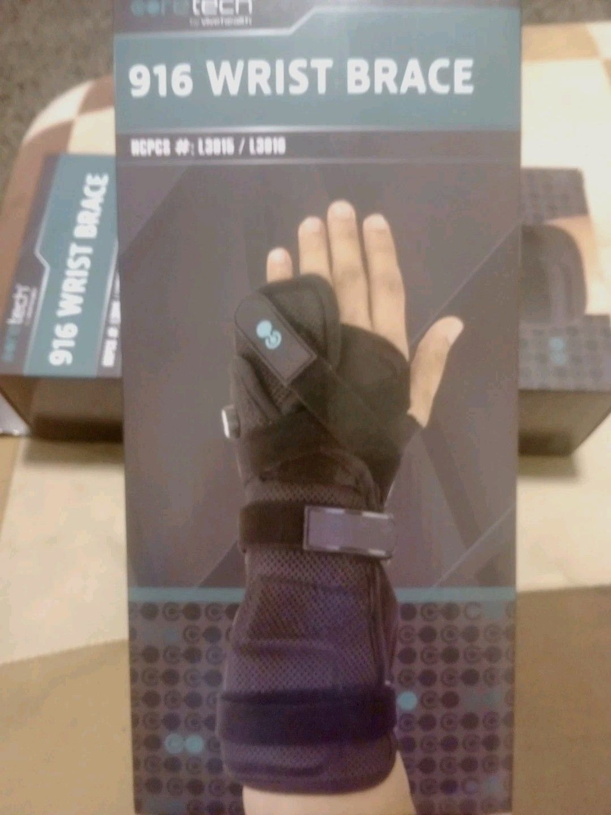 BRAND NIB – CORETECH 916 Left/Right Universal Wrist Brace/Splint – Black