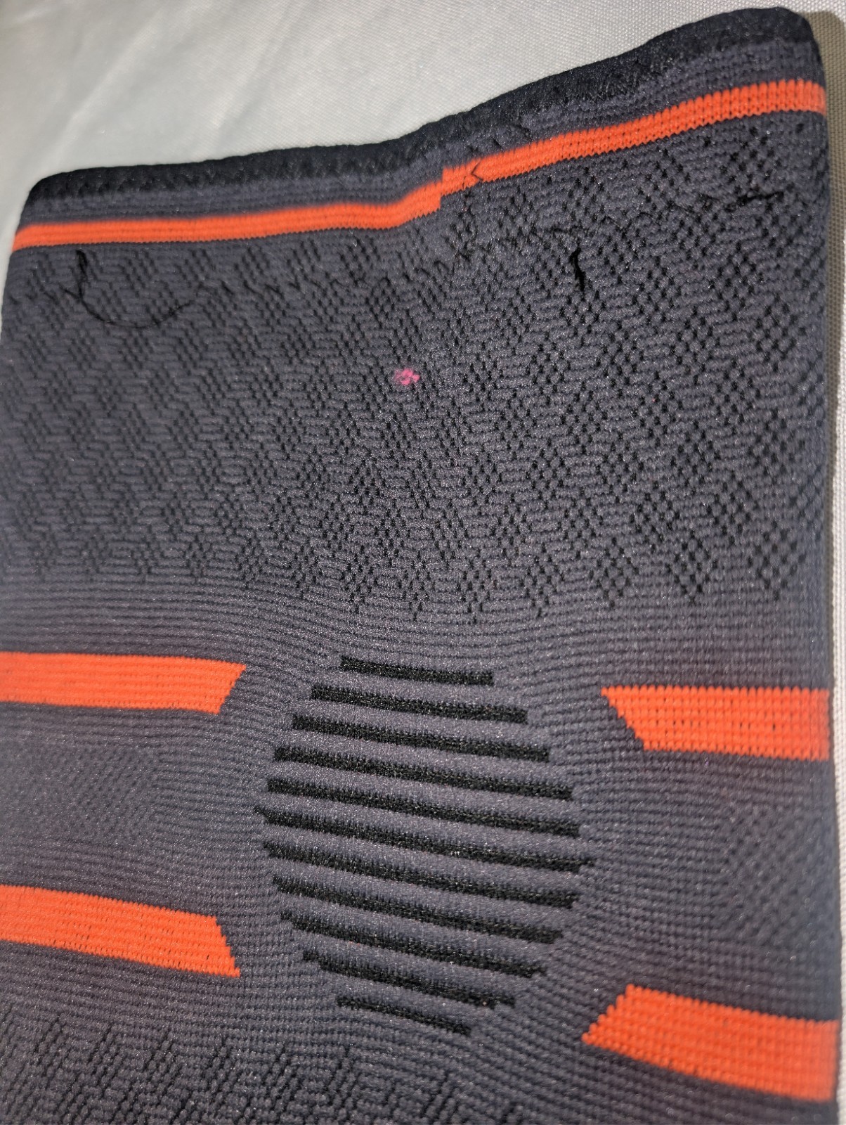 Modvel Knee Brace Large Compression Sleeve 2-Pack Black Orange Unisex Pair EUC