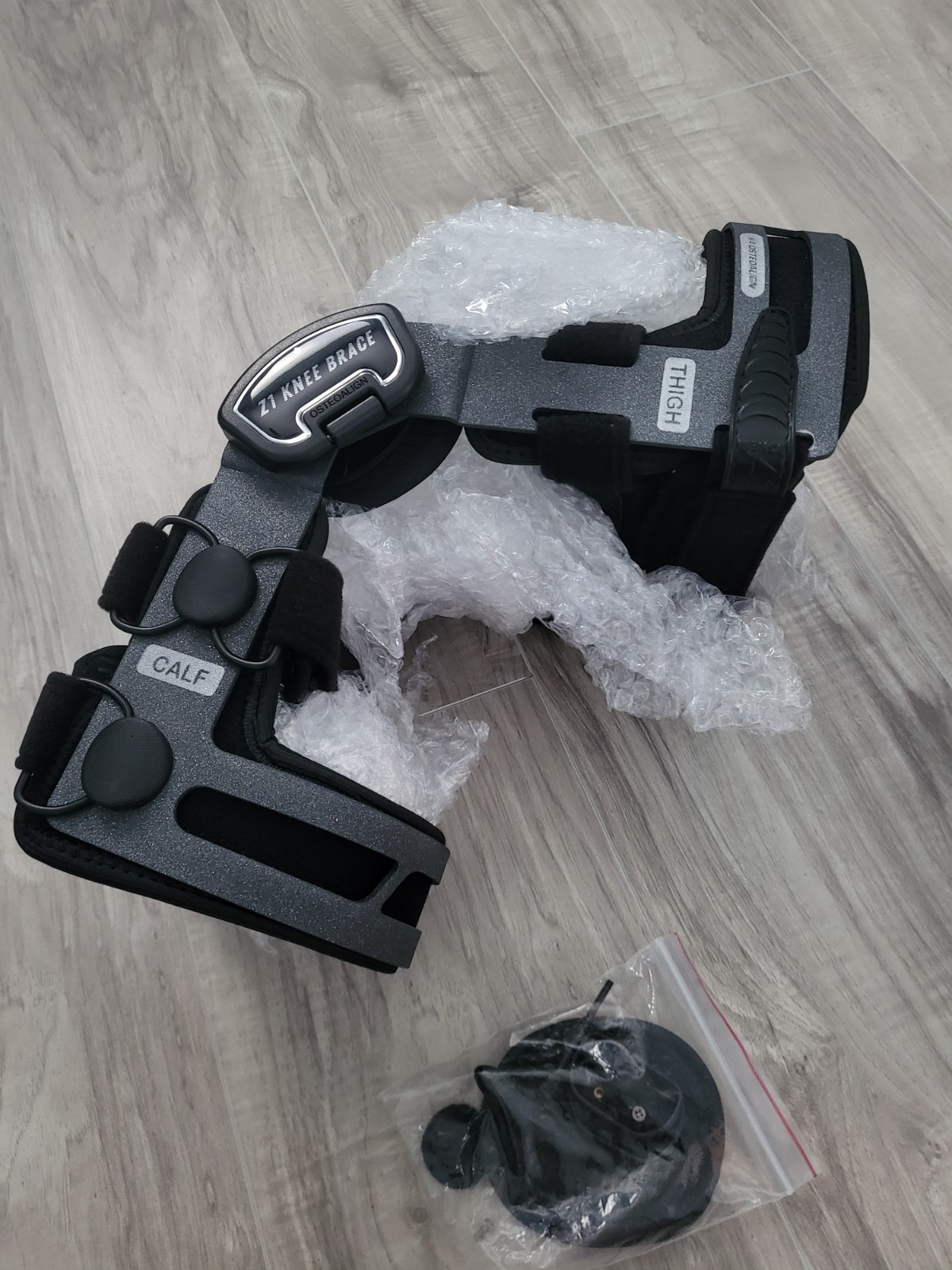 Z1 K4 OsteoAlign Hinged Knee Brace – Knee Support for ACL, MCL, Arthritis (OA)