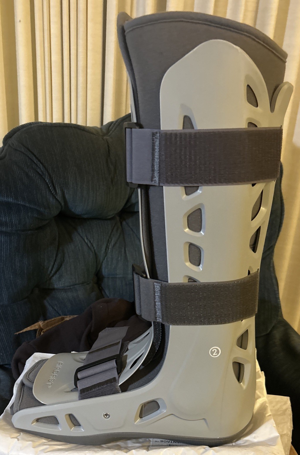 Aircast Airselect Standard Large Walker Cast/Boot 01EF-L Gray Right Foot Adult