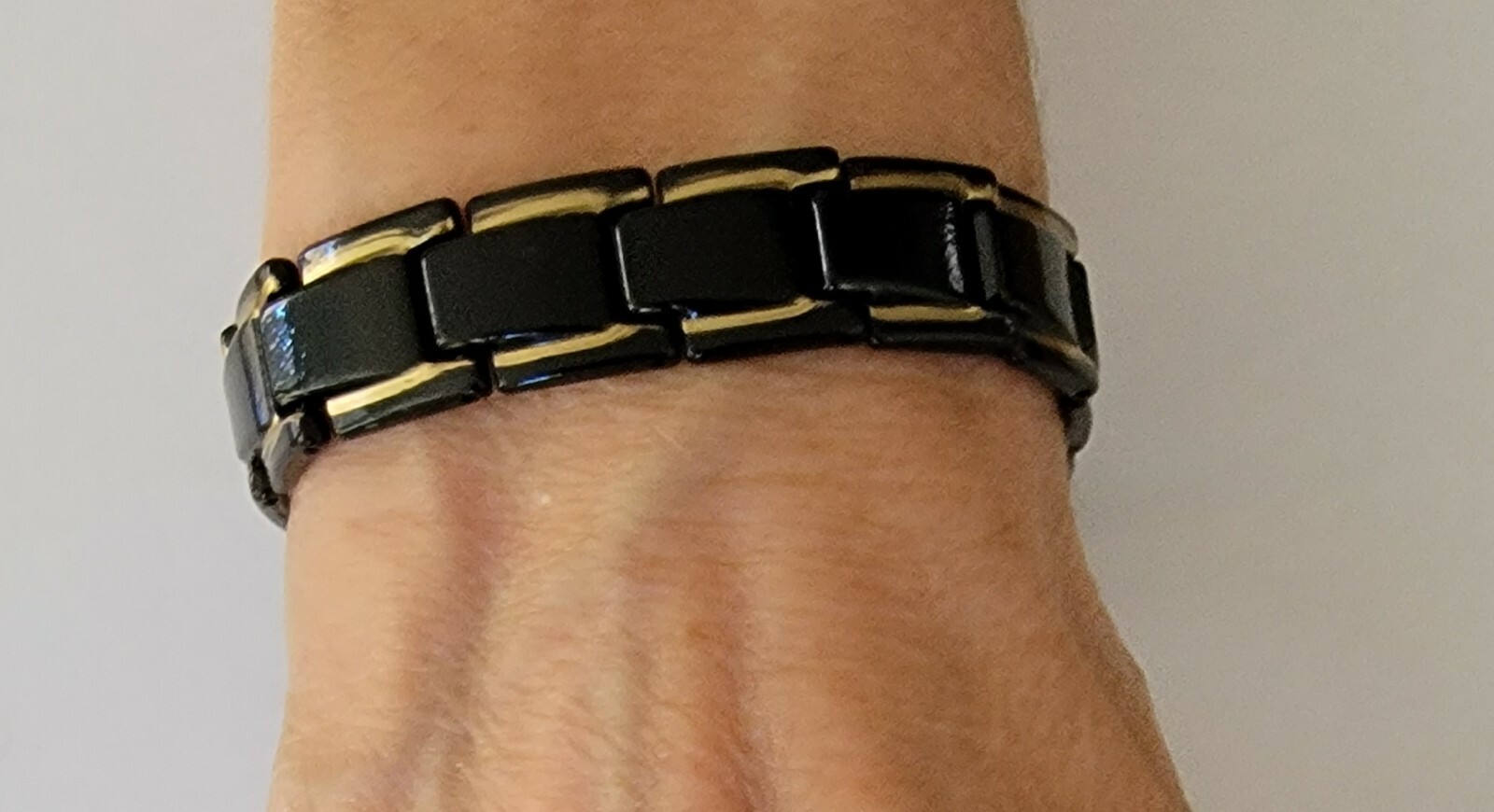 Magnetic Bracelet Energizing Balancing