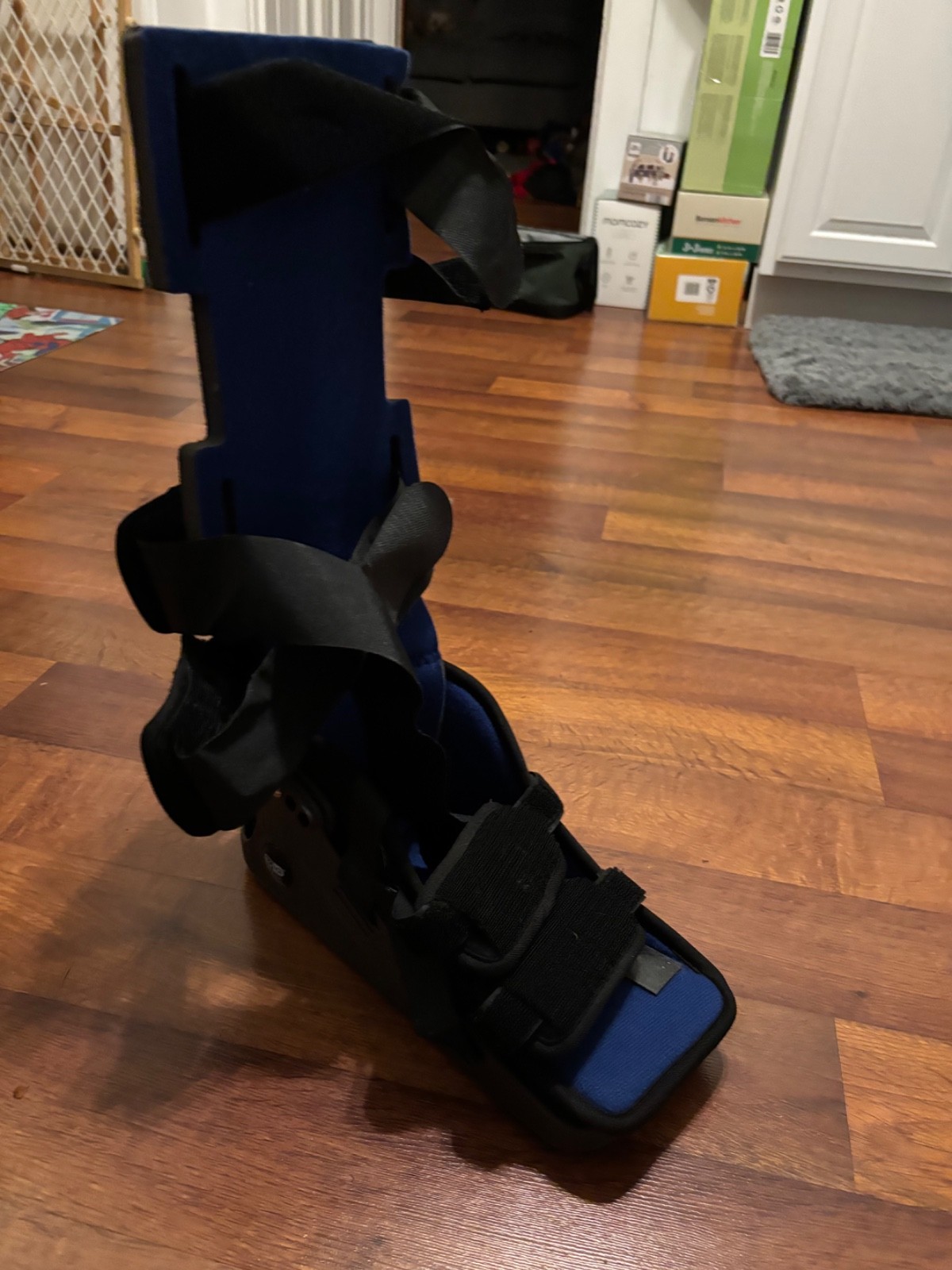 EQ IQ Brace EQ1002 Size M/L Plantar Fasciitis Foot Adjustable