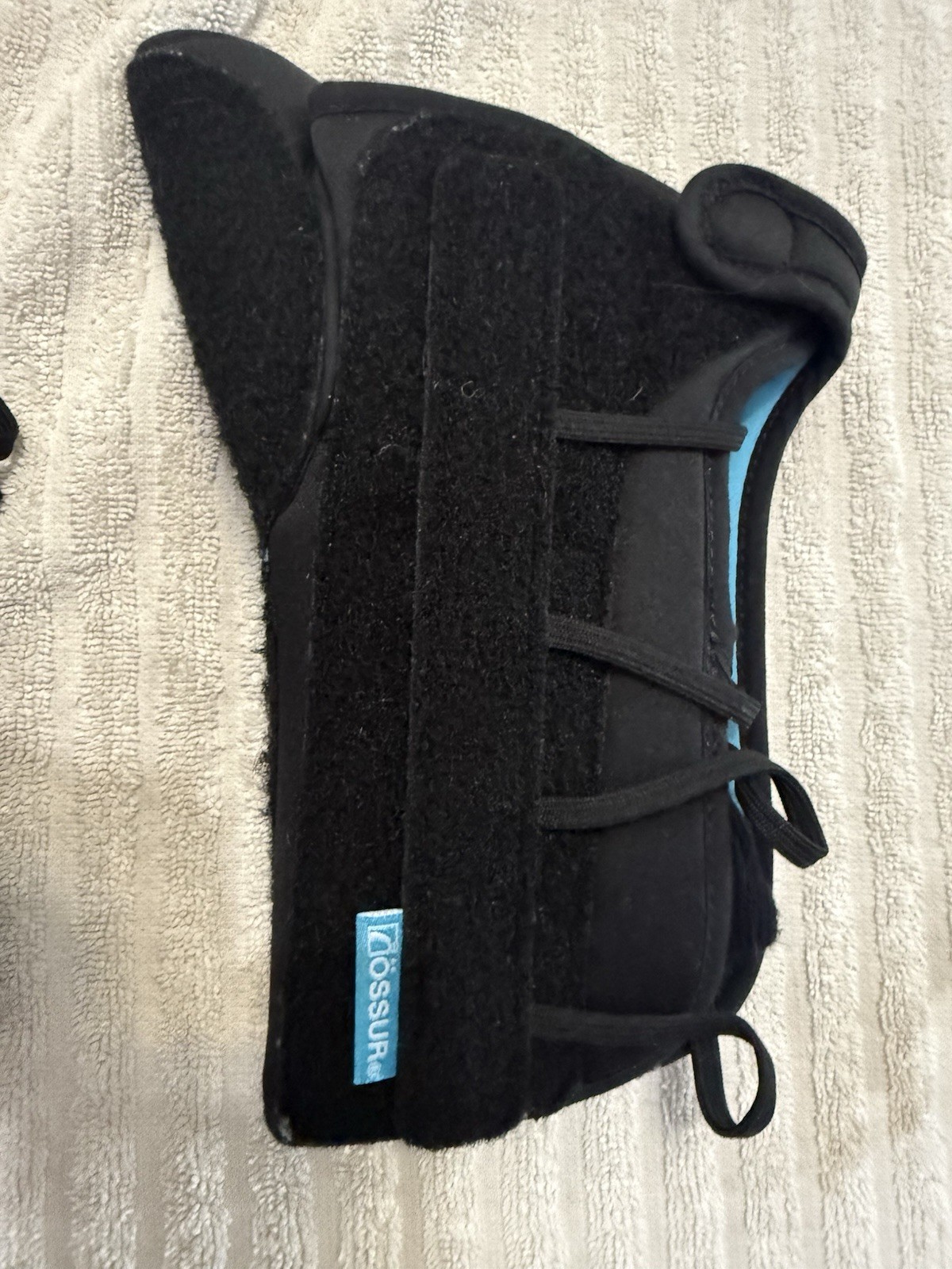Ossur Form Fit Wrist Universal Brace Wrist and Thumb Left and right both