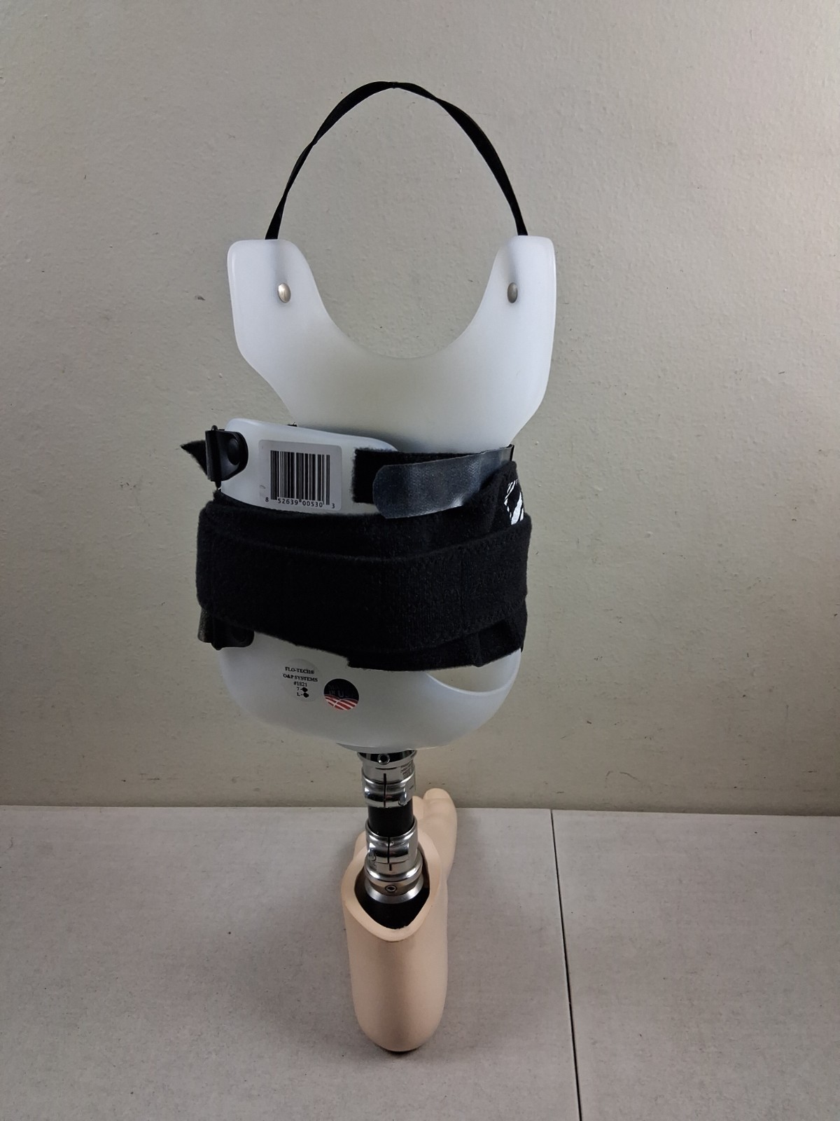 Transtibial Prosthetic Leg Assembly Left Flo Tech O & P APC Coupling Sz 10 Foot