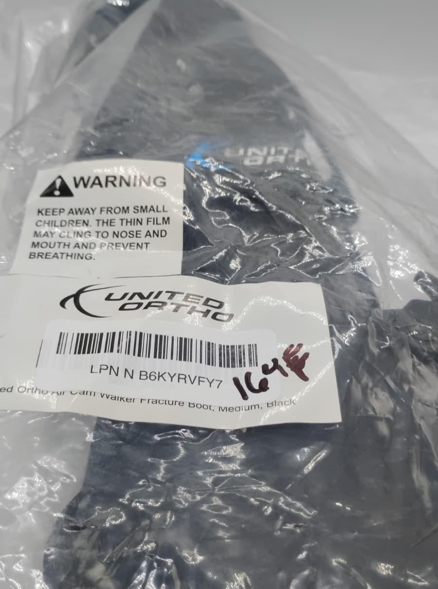United Ortho Air Cam Walker Fracture Boot, Medium, Black