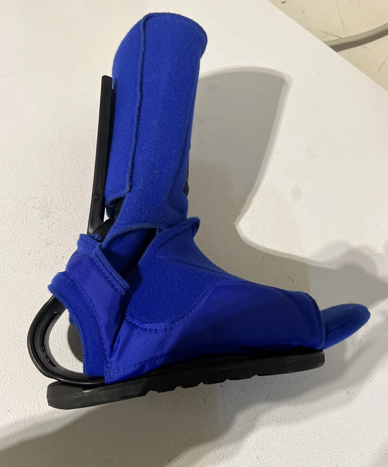 DeRoyal Vel-Foam Ankle Contracture Boots, Medium 4301C