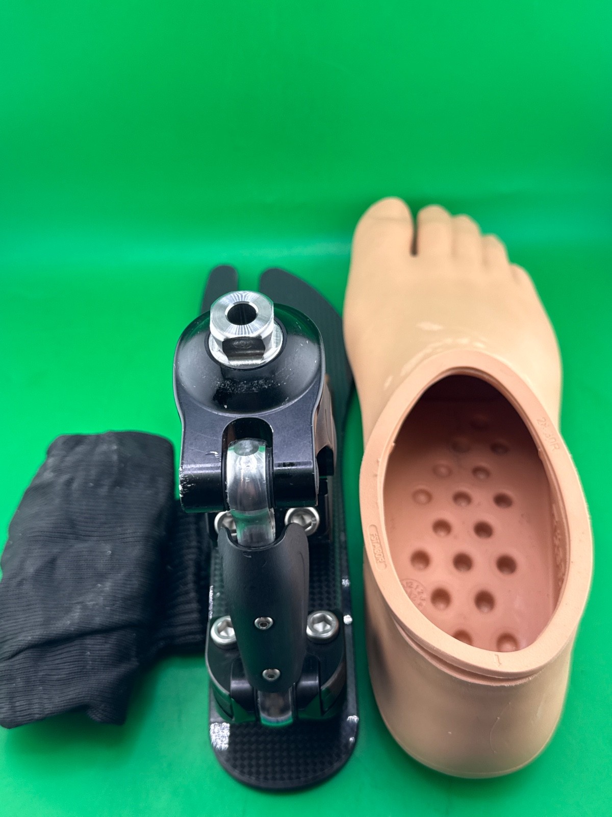 ossur pro-flex proflex pivot prosthetic foot. Category 5. Size 30. Right Foot.