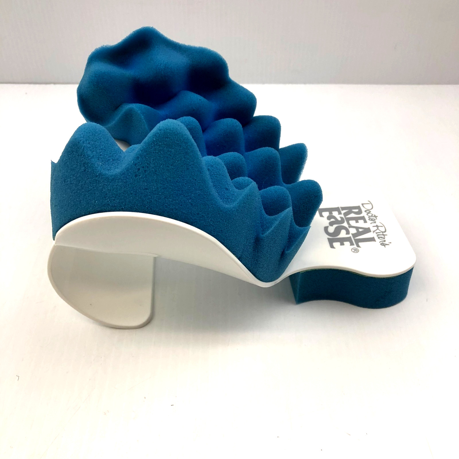 Doctor Riter’s Real Ease Neck Shoulder Relaxer Cervical Support ‘New & Improved’