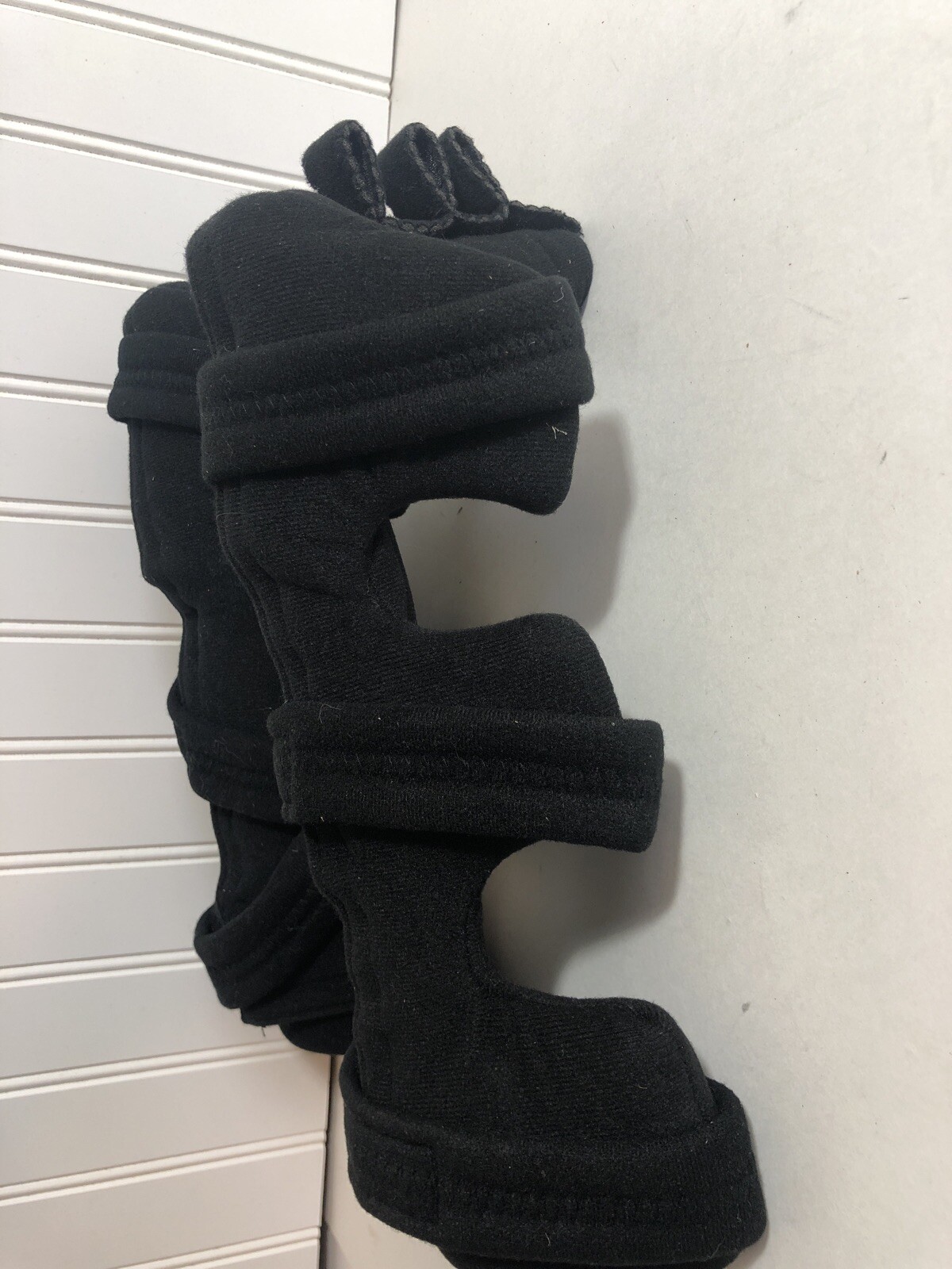 2 Comfortland Medical Endeavor Deluxe Wrist Hand Splint with Hand Grip