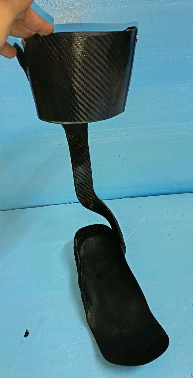 Carbon Fiber AFO Ankle Foot Orthosis Foot Drop Brace Support Right Medium