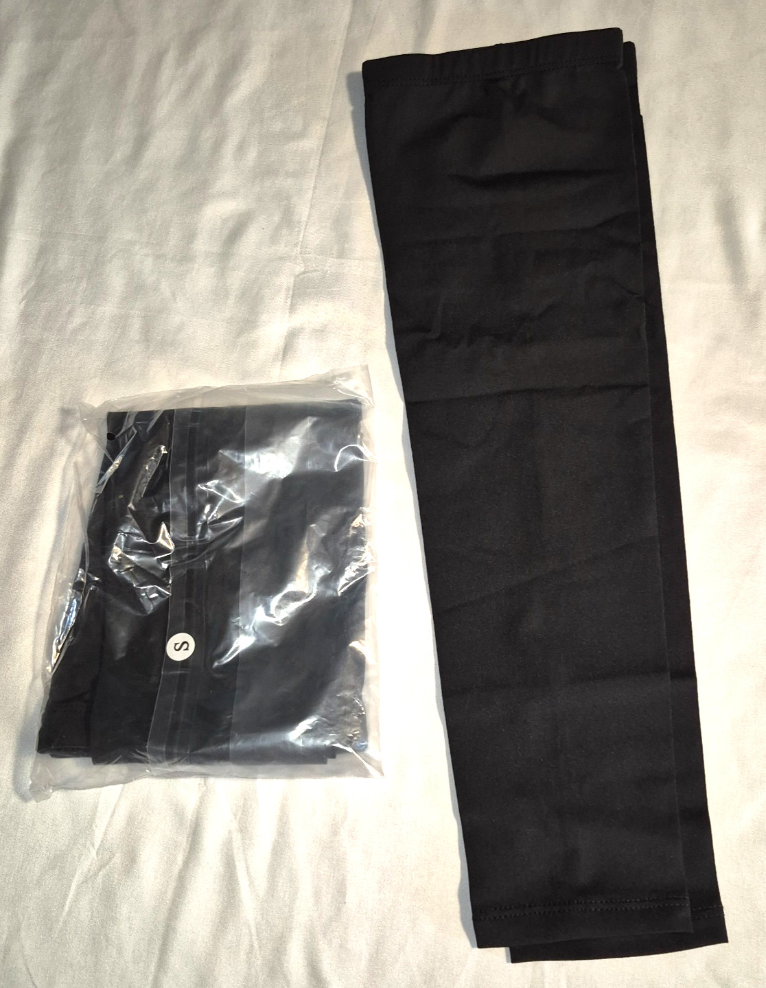 Calf Compression Sleeves for Men and Women – (2 Pair) Footless Small, Black NWT