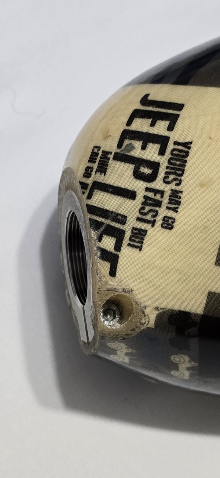 Socket de Fibra de Carbono With Adapter For Coupling And Suction Valve.