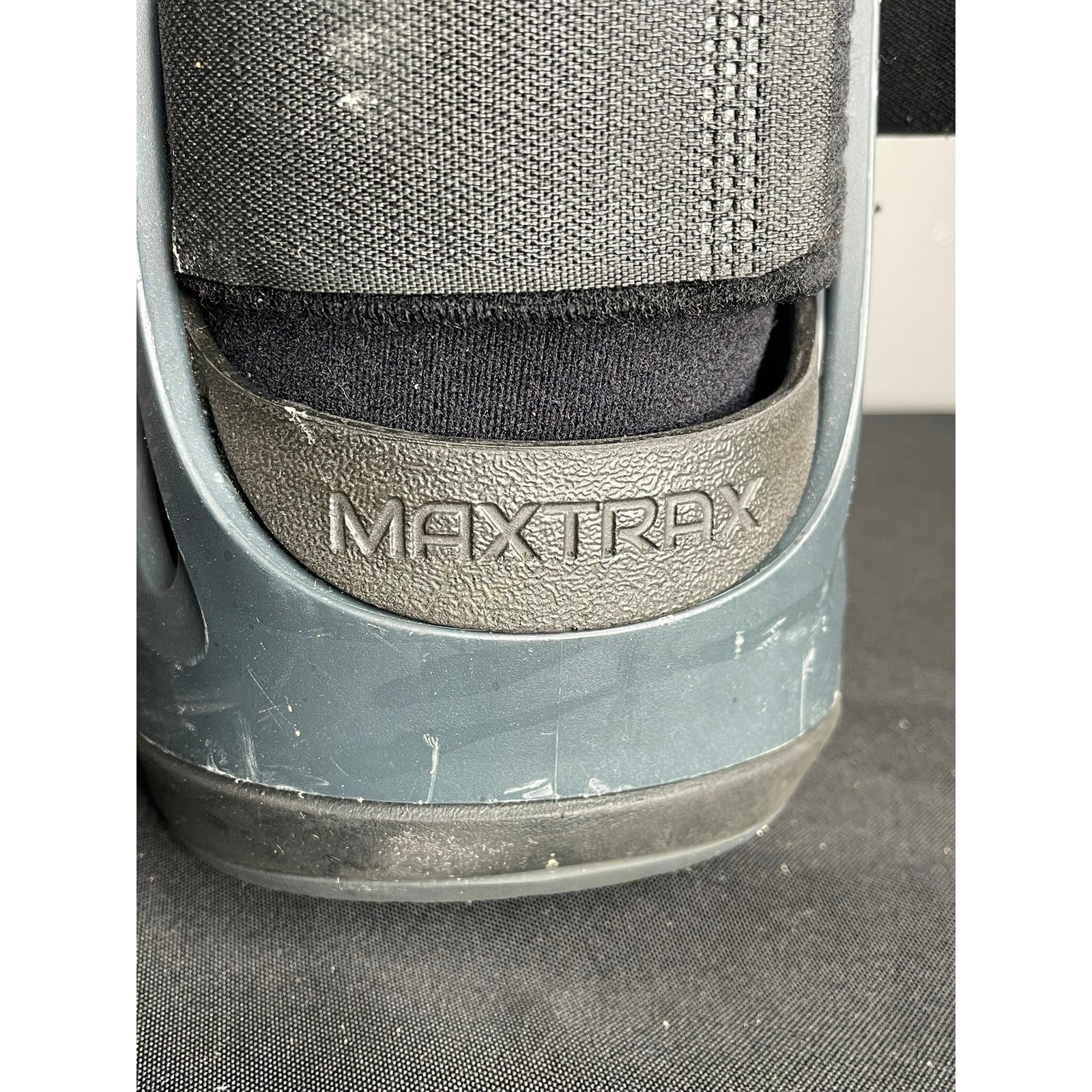 DonJoy Maxtrax II Walking Boot Small Black Grey Orthopedic Foot Ankle Brace S
