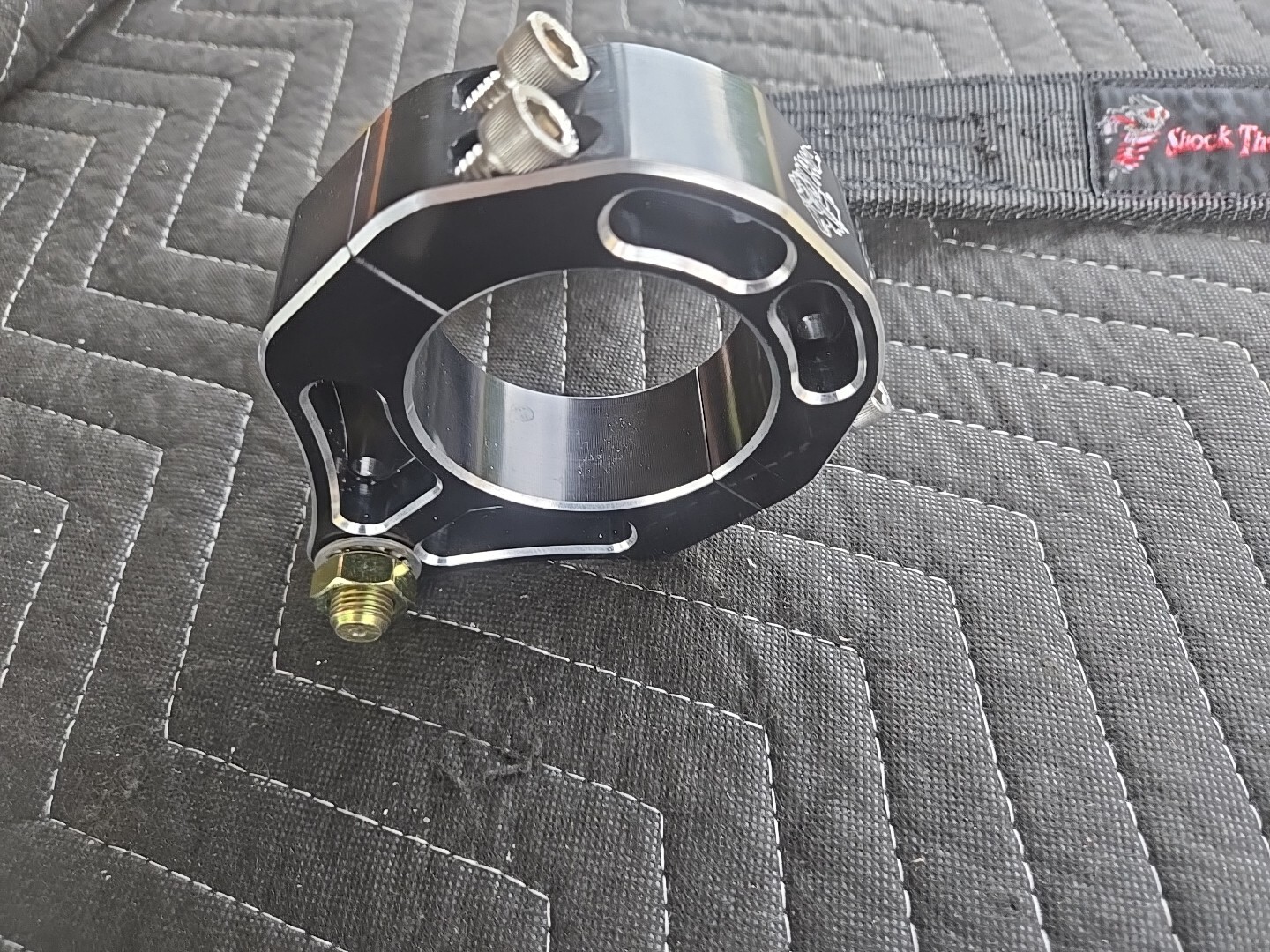 shock therapy Limiting Strap And Shock 2 1/2″ Clamp