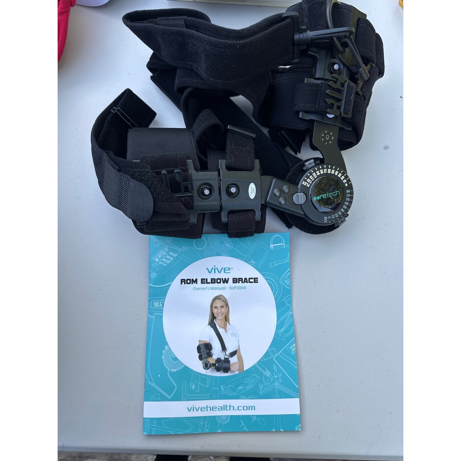 Coretech ROM Elbow Brace Right Arm Vive Health SUP2069BLKR Post Op Recovery Blk